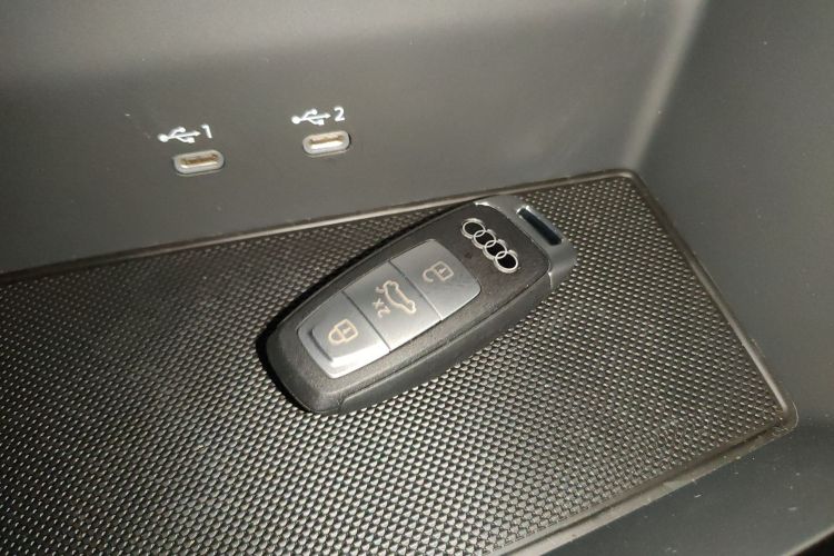 奥迪A3 2025款 Sportback 35TFSI 飞驰尊享型中控内饰11