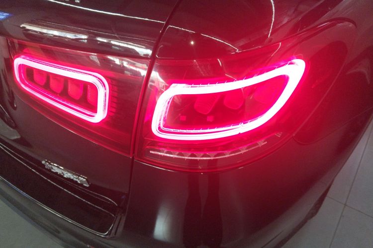 奔驰GLC 2021款 GLC 260 L 4MATIC 豪华型车身外观6006