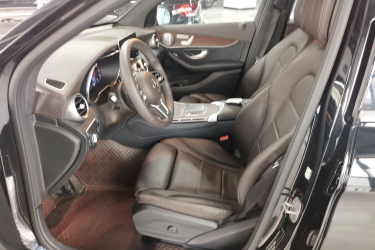 奔驰GLC 2021款 GLC 300 L 4MATIC 动感型局部细节19