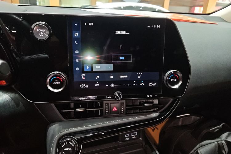 雷克萨斯NX 2023款 350h 前驱 创悦版中控内饰16
