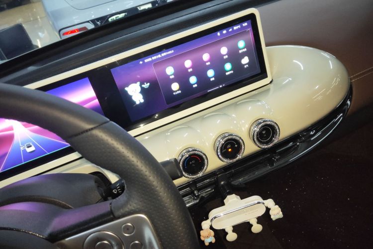 五菱汽车 五菱缤果 2024款 410km 灵犀尊享款局部细节16