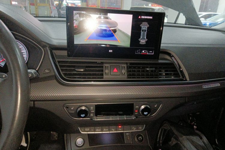 奥迪Q5L 2021款 40 TFSI 豪华动感型局部细节16