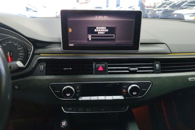 奥迪A4L 2017款 45 TFSI quattro 风尚型中控内饰18