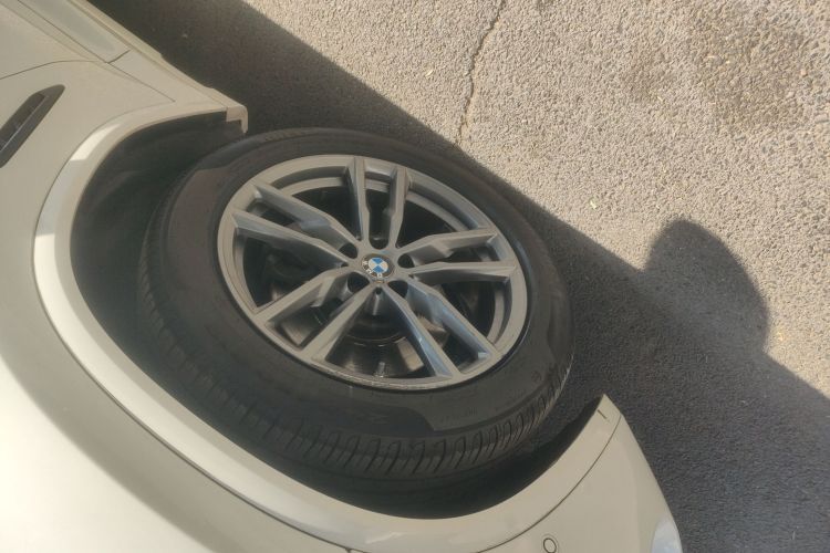 宝马X3 2020款  xDrive28i M运动套装车身外观6001