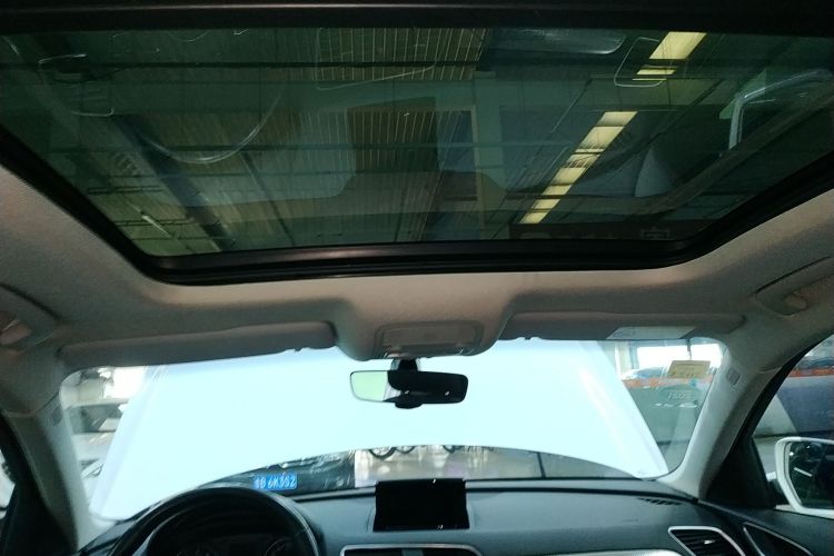 奥迪Q3 2017款 40 TFSI quattro 全时四驱运动型中控内饰22