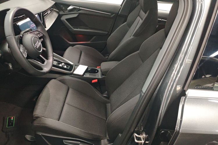 奥迪A3 2021款 Sportback 35 TFSI 进取运动型中控内饰19