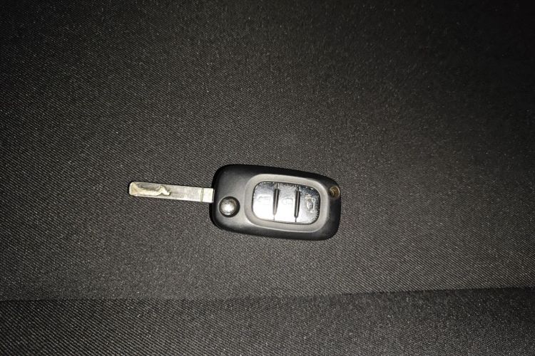 smart forfour 2018款 1.0L 52千瓦灵动版中控内饰11