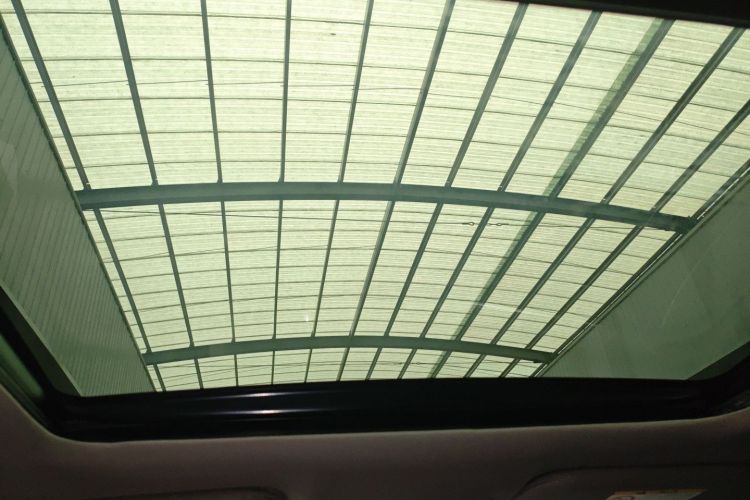 丰田 凯美瑞 2023款 双擎 2.5HG 豪华版局部细节22