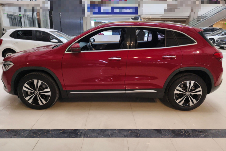 奔驰GLA 2023款 GLA 220车身外观4