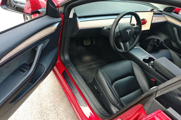 特斯拉 Model 3 2022款 后轮驱动版中控内饰7003