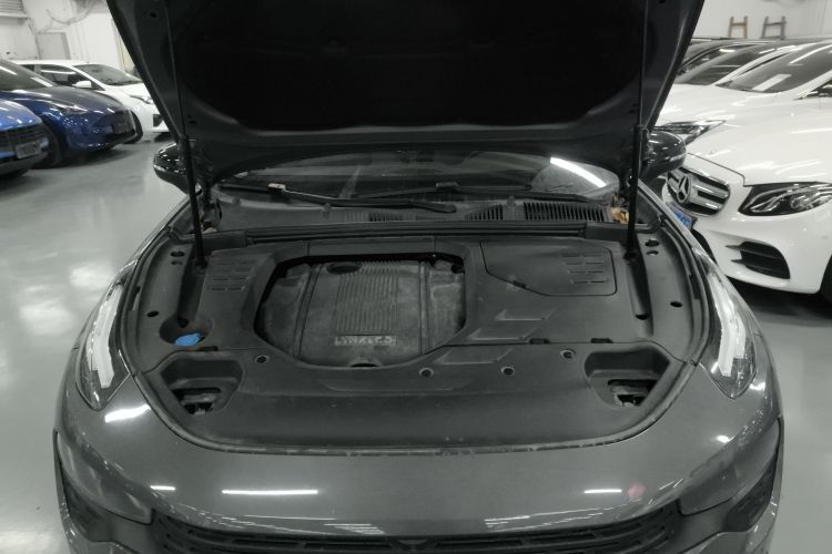 领克02 2019款 1.5T DCT两驱耀Pro版 国VI机舱底盘24