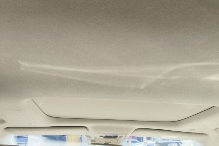 腾势D9 2024款 DM-i 980 四驱旗舰型局部细节22