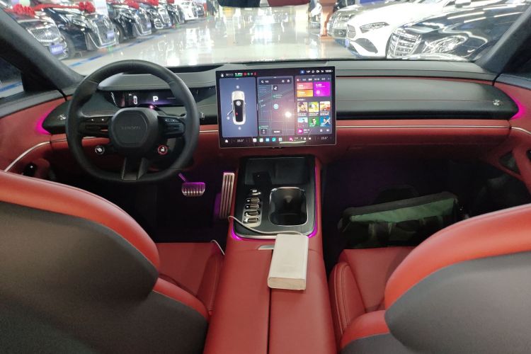 小米汽车 小米SU7 2024款 四驱超长续航高阶智驾Max版中控内饰7002