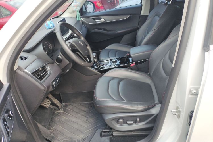 宝沃BX5 2020款 20TGDI 自动两驱先锋型中控内饰19