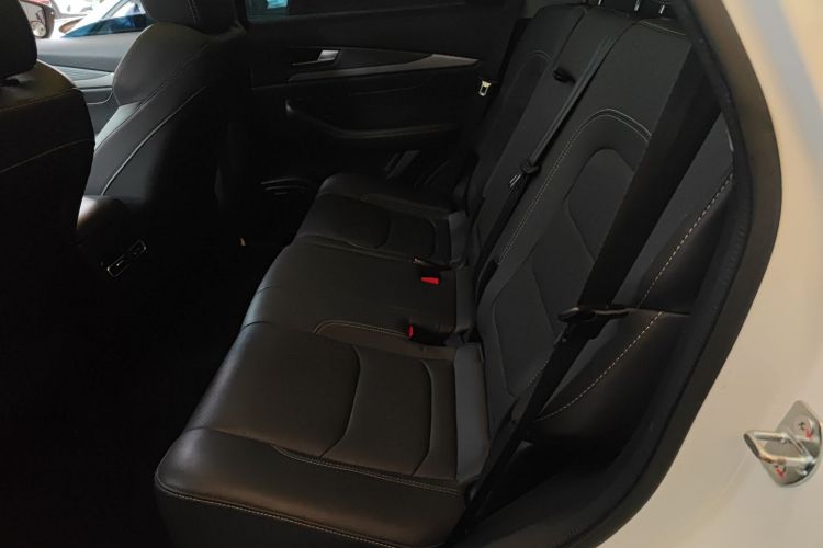 东南DX8S 2022款 1.5T DCT酋长版 5座中控内饰7004