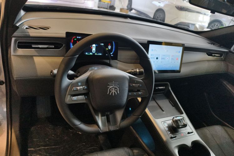 比亚迪 秦PLUS 2025款 DM-i 智驾版 55KM领先型中控内饰7002