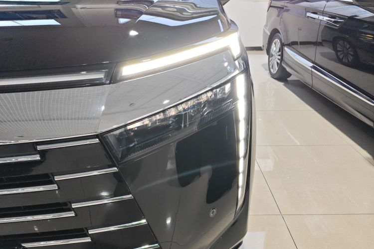 广汽传祺 传祺E8新能源 2024款 150km 龙腾光辉+局部细节36