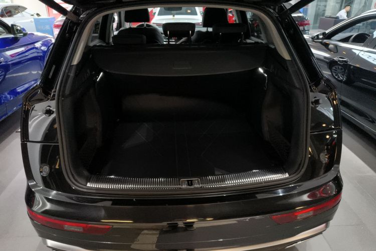 奥迪Q5L 2022款 40T 豪华动感型局部细节23