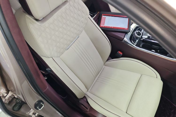 红旗H9 2020款 3.0T 智联旗领四座版局部细节41