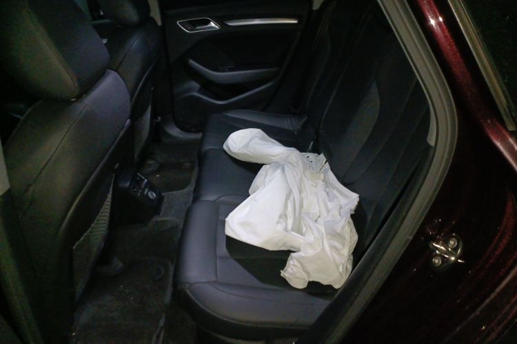 奥迪A3 2018款 30周年年型 Limousine 35 TFSI 运动型中控内饰7004