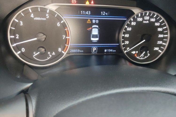 日产 天籁 2022款 2.0L XL-TLS 悦享版中控内饰15