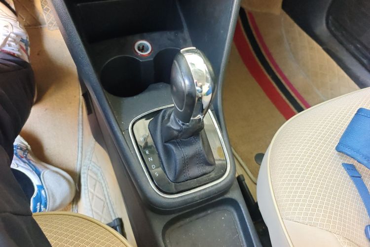 大众 Polo 2016款 1.6L 自动舒适型局部细节18