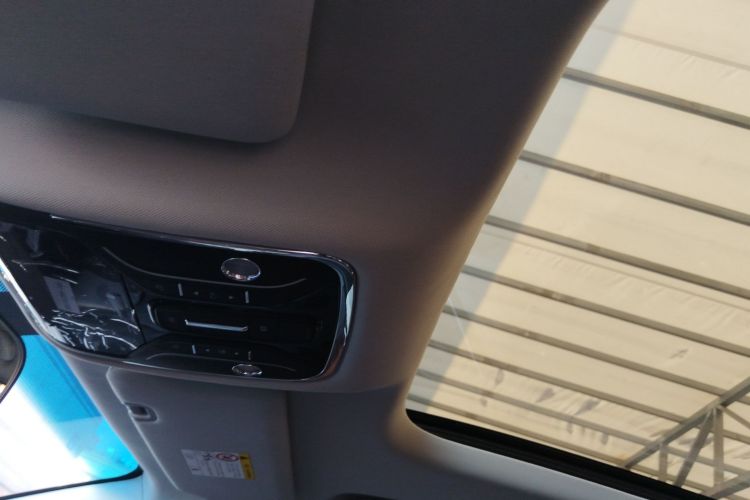 捷途X90 PRO 2024款 1.6T DCT豪华版 7座局部细节22