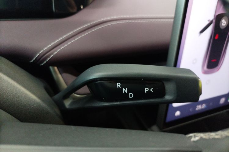 小米汽车 小米SU7 2024款 四驱超长续航高阶智驾Max版中控内饰18