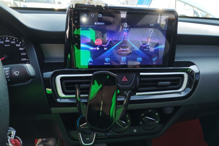 起亚 福瑞迪 2019款 1.6L 手动舒适版 国VI中控内饰16