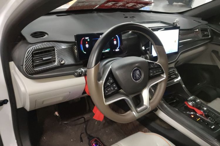 比亚迪 秦PLUS 2023款 冠军版 EV 510KM超越型中控内饰12