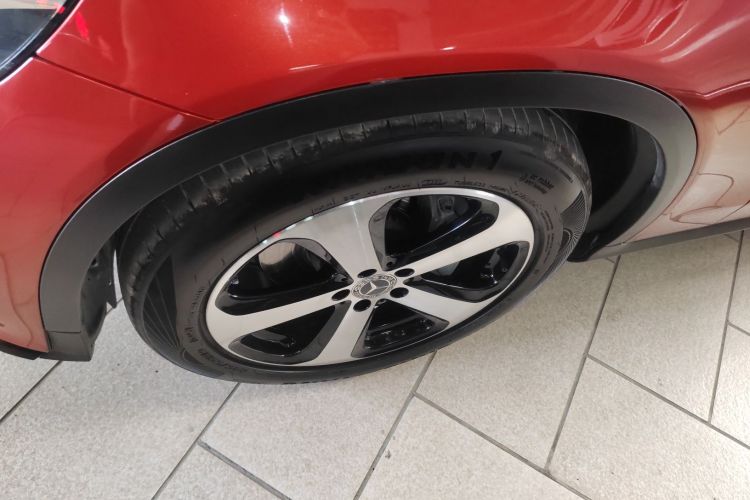 奔驰GLC轿跑 2017款 GLC 200 4MATIC 轿跑SUV车身外观6002