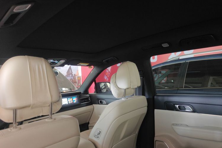 理想汽车 理想ONE 2021款 增程6座版中控内饰22