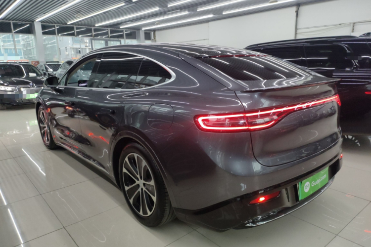 鸿蒙智行 智界R7 2024款 纯电 802km Max车身外观4