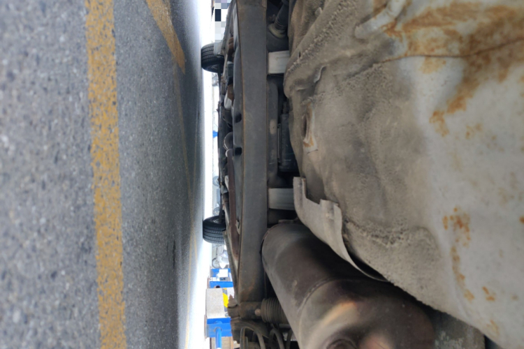 现代 瑞纳 2014款 1.4L 自动智能型GLS局部细节9009