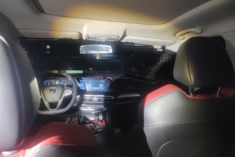 长安 逸动 2020款 PLUS 蓝鲸NE 1.4T GDI DCT旗舰型局部细节22