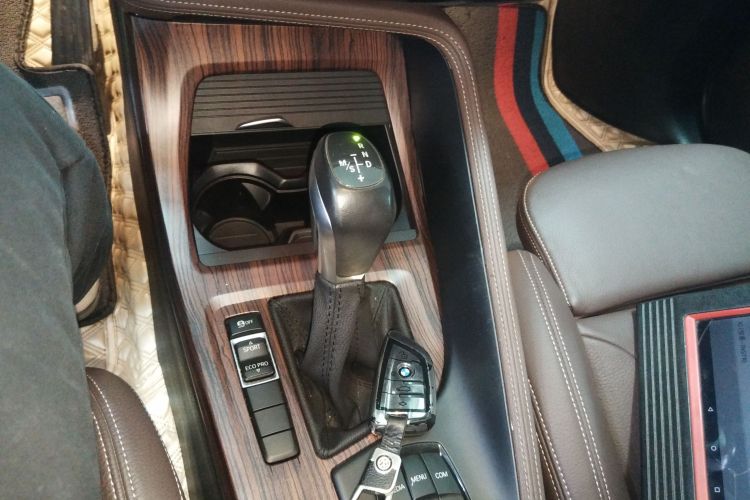 宝马X1 2019款 sDrive18Li 尊享型局部细节18