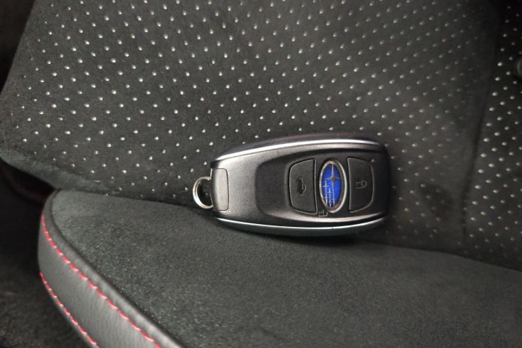 斯巴鲁BRZ 2022款 2.4L 手动版中控内饰11