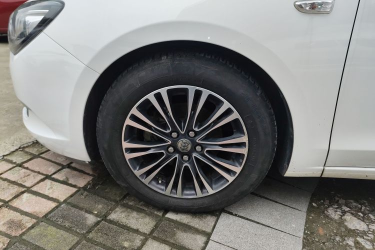 别克 英朗 2016款 18T 双离合精英型车身外观6007