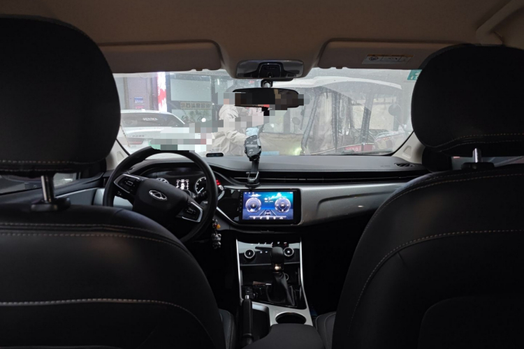 奇瑞 艾瑞泽5 2019款 1.5L CVT青春版 国V中控内饰22