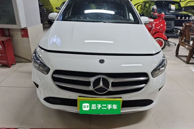 奔驰B级 2020款 B 200 动感型车身外观6001