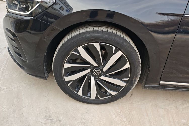 大众 帕萨特 2024款 380TSI 豪华版车身外观6007