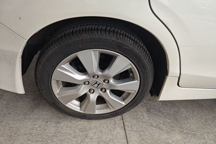 本田 杰德 2016款 1.8L 自动舒适精英版 5座车身外观6002