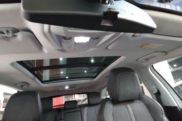 标致4008 2017款 350THP 精英版局部细节22