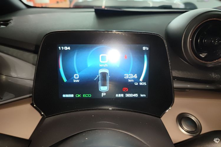 比亚迪 海豚 2023款 420km 时尚版中控内饰14