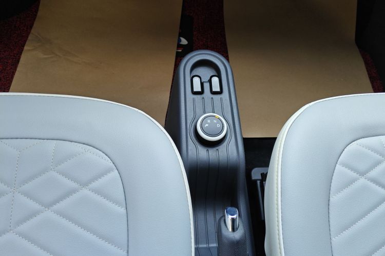 五菱汽车 宏光MINIEV 2022款 马卡龙绘色款 磷酸铁锂中控内饰18