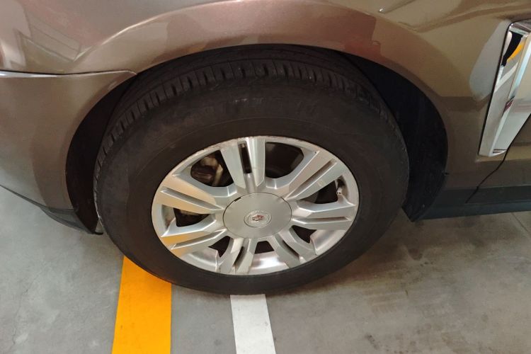 凯迪拉克SRX 2015款 3.0L 舒适型车身外观6007