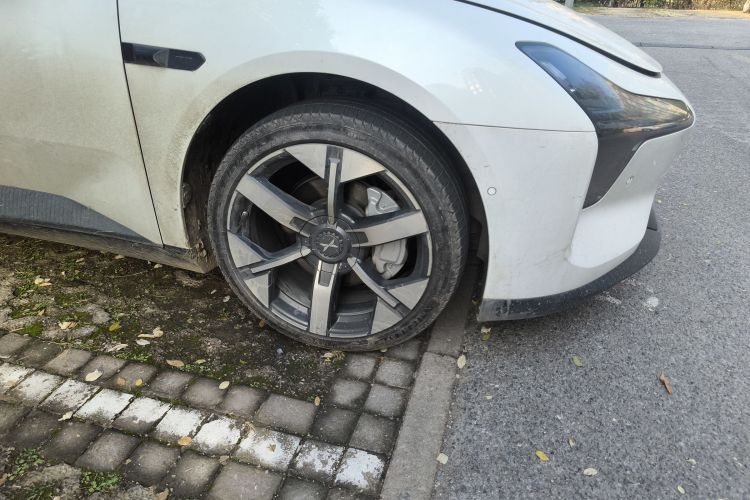 小鹏MONA M03 2024款 515 长续航车身外观10