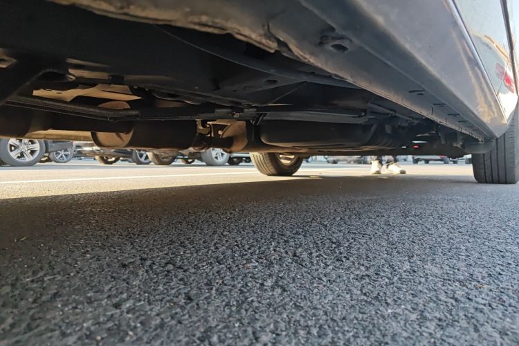 别克GL8 2014款 3.0L GT豪华商务豪雅版局部细节9004