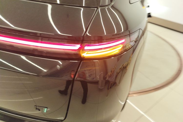 理想汽车 理想L7 2023款 Pro车身外观9