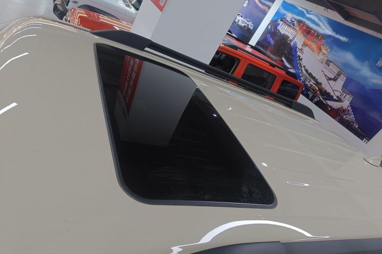 坦克300新能源 2025款 Hi4-T局部细节57